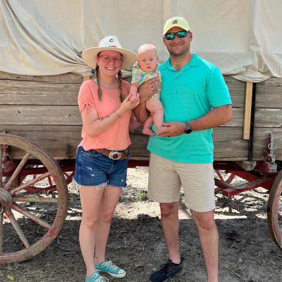 Meet your Posher, Brittany - Picture 2 of 2